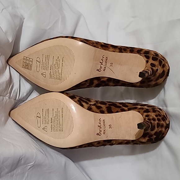 BODEN Leopard Print Pumps Court Wave Calf Hair Leather Pointed Toe 38. Us 7 - Picture 4 of 7